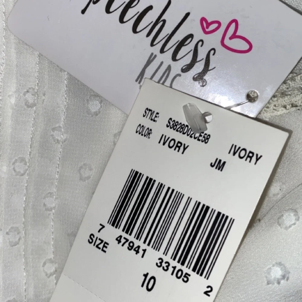 NWT Dillards Lace Cream Colored Dress Girls Size 10 - Picture 4 of 4